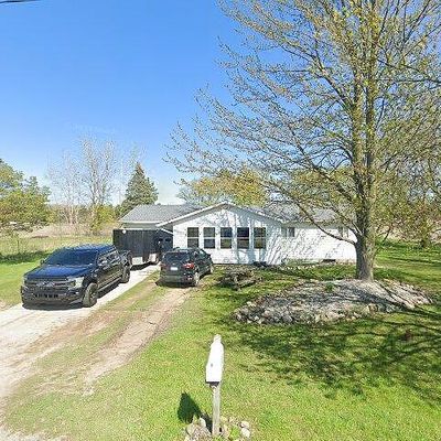 238 N Raucholz Rd, Hemlock, MI 48626