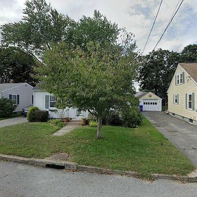 239 Annie St, Pawtucket, RI 02861