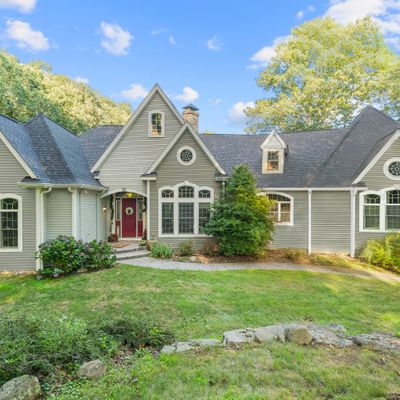 24 Bittersweet Way, Stonington, CT 06378