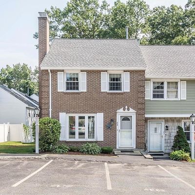 24 Boylston Ln, Lowell, MA 01852