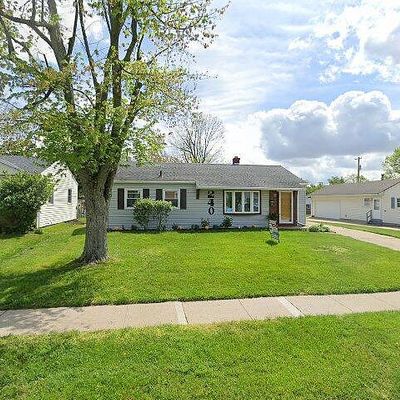 240 N Tippecanoe Dr, Tipp City, OH 45371