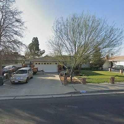 2405 Holden Way, Bakersfield, CA 93304