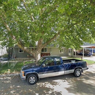 2409 Iowa Ave, Caldwell, ID 83605