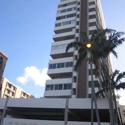 2421 Ala Wai Blvd #506, Honolulu, HI 96815