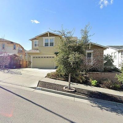 243 Mission Dr, Petaluma, CA 94952