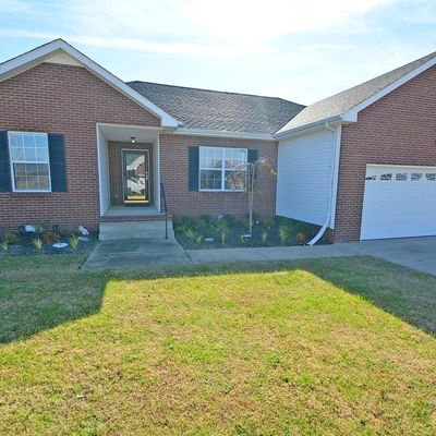 243 Harold Dr, Clarksville, TN 37040