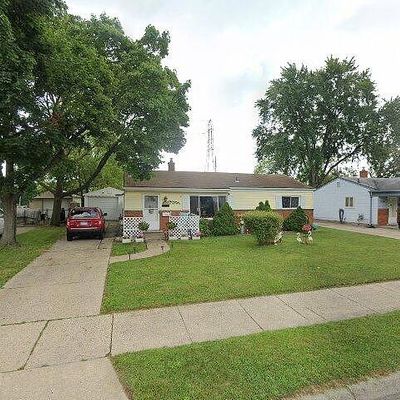 24430 Antoinette Ave, Warren, MI 48089