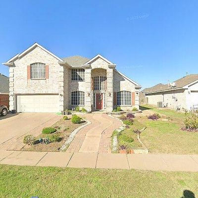 2458 Frontier Dr, Grand Prairie, TX 75052