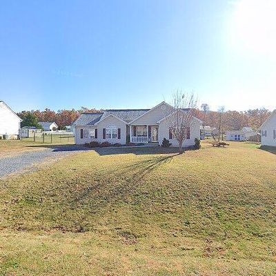 25 Greystone Ln, Waynesboro, VA 22980