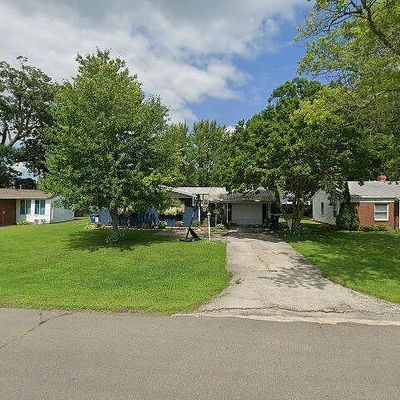 250 W Fleming St, Watseka, IL 60970