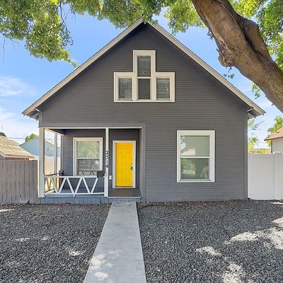 2514 E Boone Ave, Spokane, WA 99202