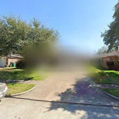 2515 Nicholas Dr, Pearland, TX 77581