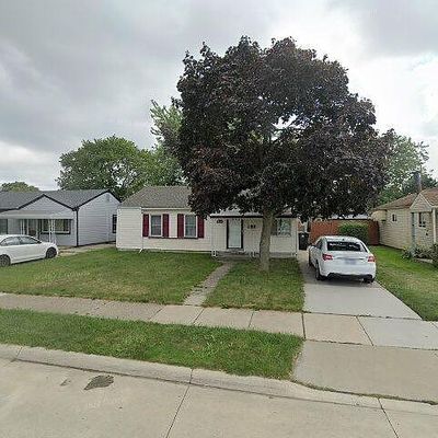 25184 Wiseman St, Roseville, MI 48066