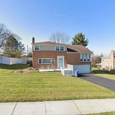 2518 Stanford Dr, York, PA 17402