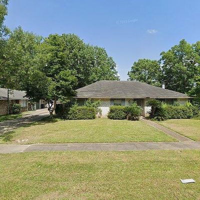 2523 Stonewood Dr, Baton Rouge, LA 70816