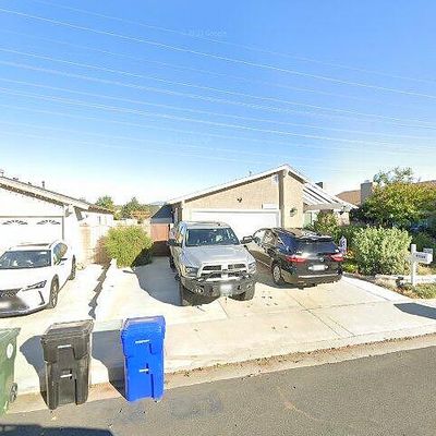 25324 Via Dona Christa, Valencia, CA 91355