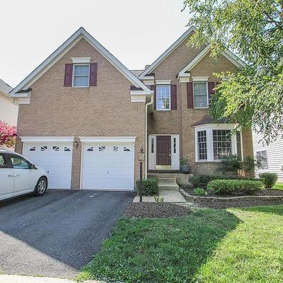 25425 Carrington Dr, Chantilly, VA 20152