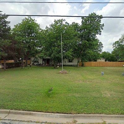 2549 Old Robinson Rd, Waco, TX 76706