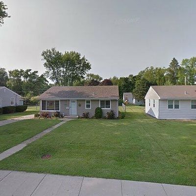 256 E Main St, Cary, IL 60013