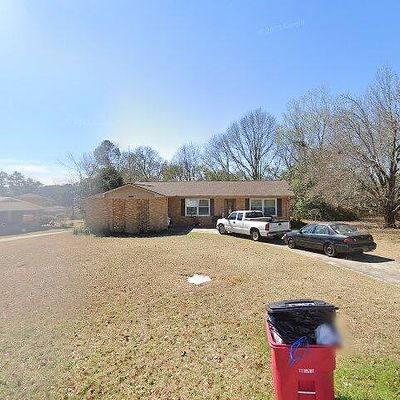 2562 Bedford Pl, Macon, GA 31211