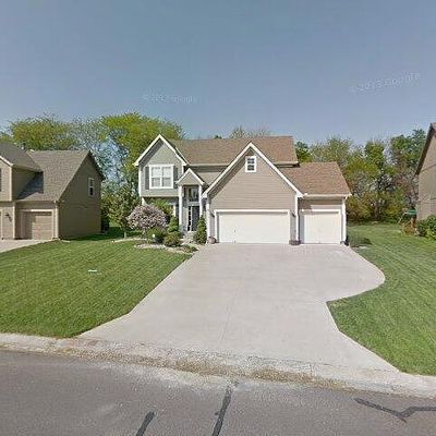 2104 Sw Eyrie Rd, Lees Summit, MO 64082