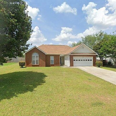 211 Bowens Mill Dr, Bonaire, GA 31005