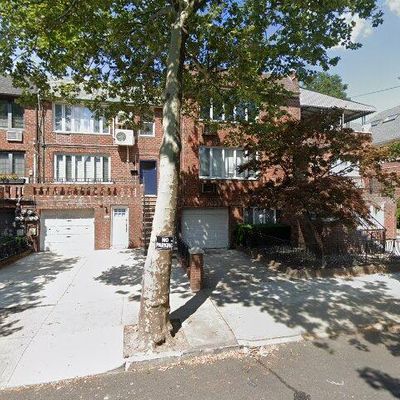 2136 E 3 Rd St, Brooklyn, NY 11223