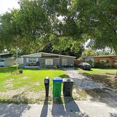 2137 Riviera Dr, Clearwater, FL 33763