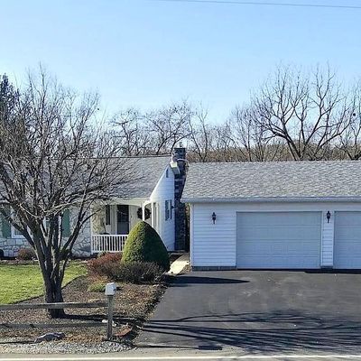 2166 Williamson Rd, Greencastle, PA 17225