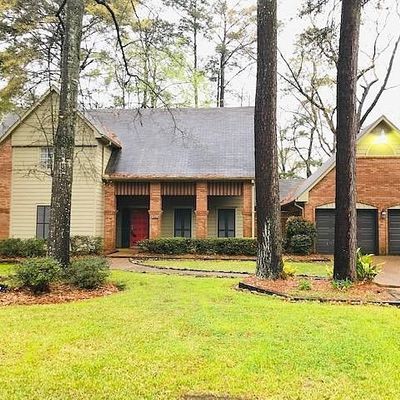 217 E Lake Dr, Brandon, MS 39047