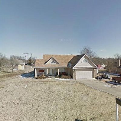 221 Sequoyah St, Ramona, OK 74061