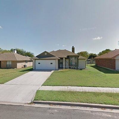 2212 Sherman Dr, Killeen, TX 76543