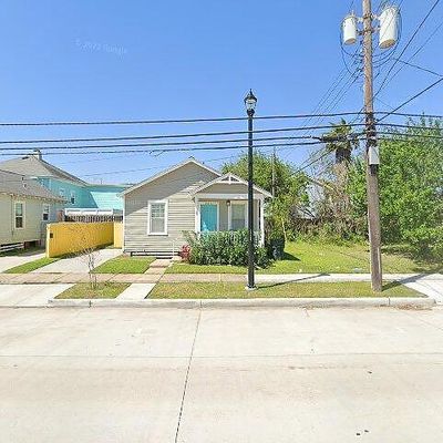 2215 45 Th St, Galveston, TX 77550