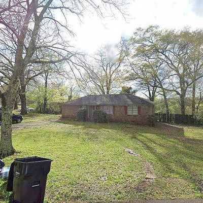 2220 2 Nd Pl Nw, Center Point, AL 35215