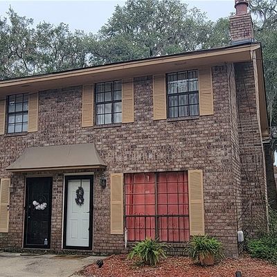 2220 E Victory Dr, Savannah, GA 31404