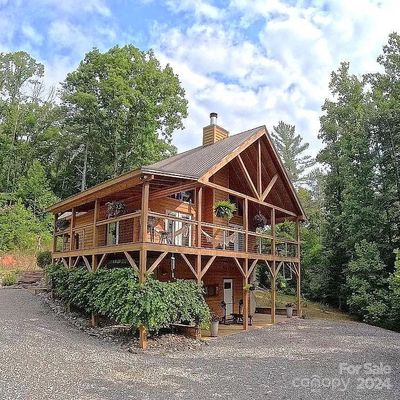 2221 Smokey Creek Rd, Morganton, NC 28655