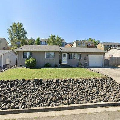 224 Lancaster Ave, Roseburg, OR 97471