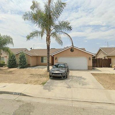 225 N 6 Th St, Orange Cove, CA 93646