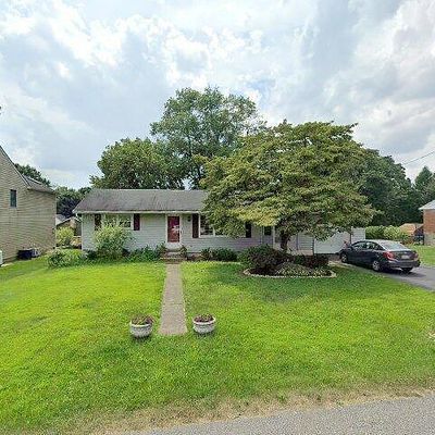 2823 King Ave, Easton, PA 18045