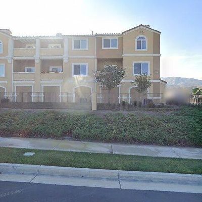 2832 Green River Rd #102, Corona, CA 92882