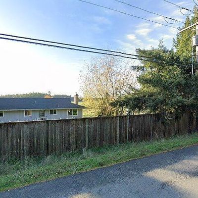 2861 Heller Rd, Oak Harbor, WA 98277