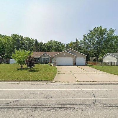 2862 Greenbrier Rd, Green Bay, WI 54311