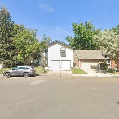 2884 S Oakland Cir E, Aurora, CO 80014