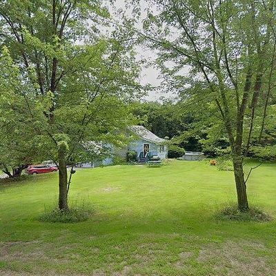 29 Hillside Dr, Turner, ME 04282