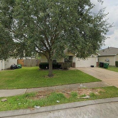 2922 Steelhead Dr, Houston, TX 77045