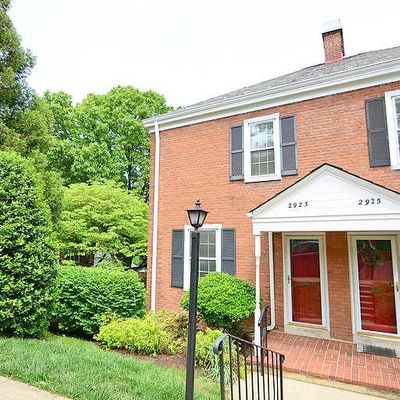 2923 S Dinwiddie St, Arlington, VA 22206