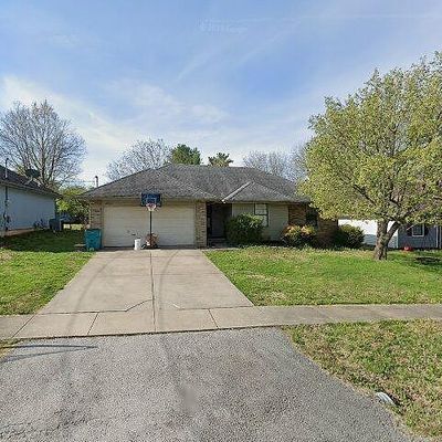 2928 E Chattanooga St, Springfield, MO 65804