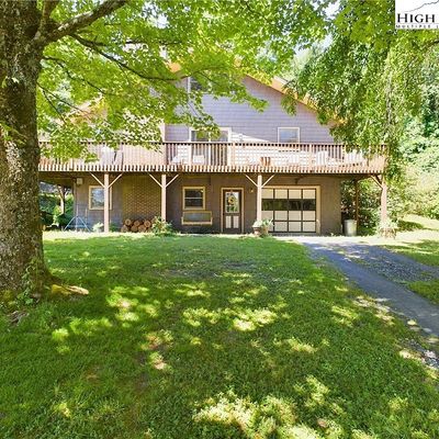 2994 Holloway Mountain Rd, Blowing Rock, NC 28605