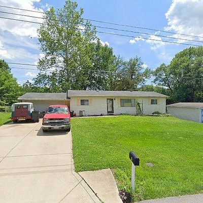 3 Airline Dr, Saint Charles, MO 63304