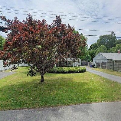 30 Waterbury Dr, Syracuse, NY 13212